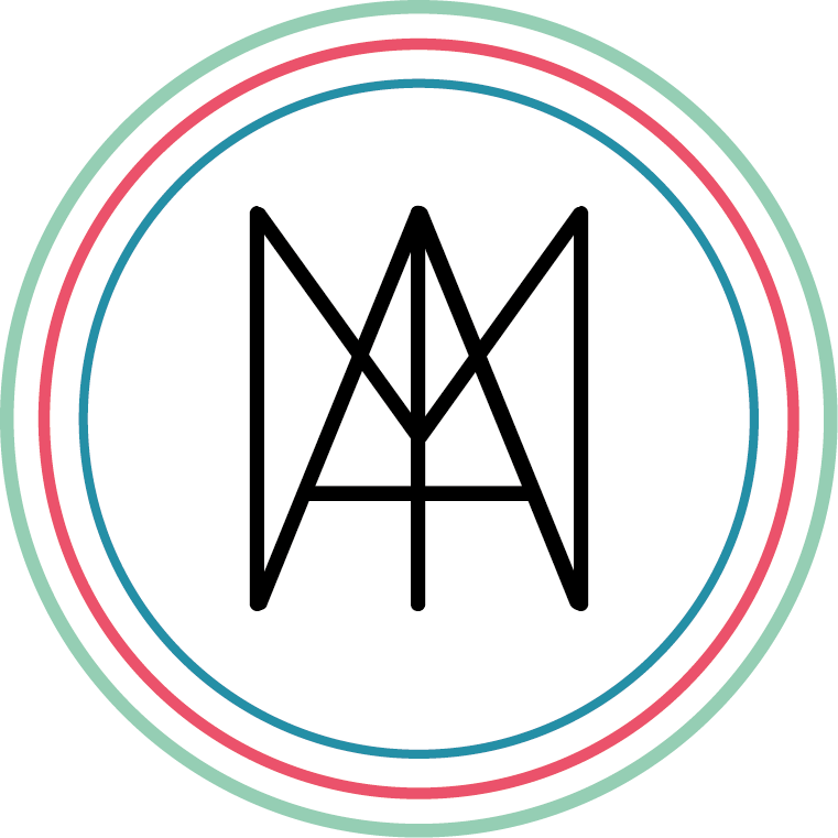 Logo Nhu-Maï Huynh NMH