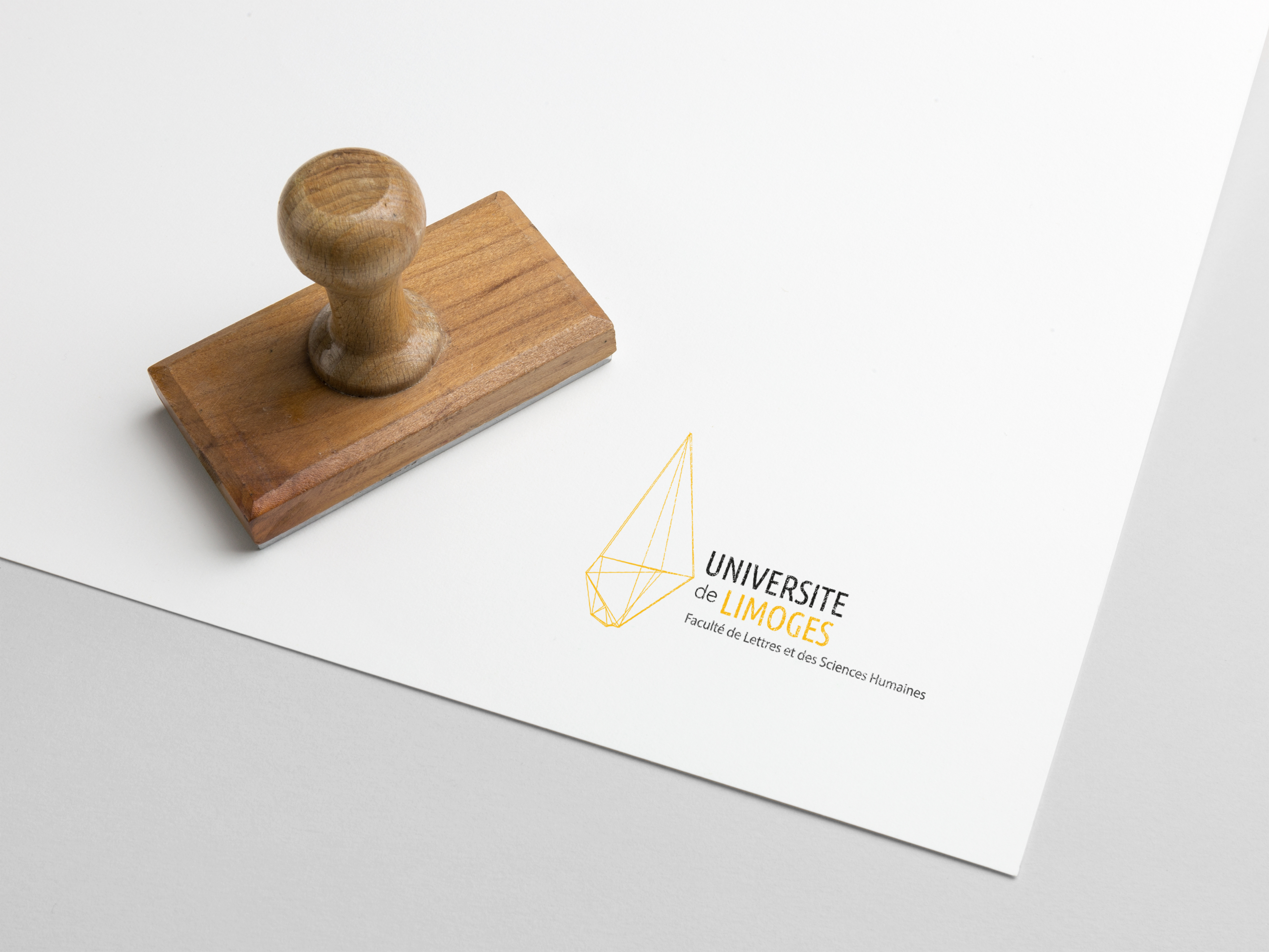 Mockup du nouveau logo de la FAC de Lettres et des Sciences Humaines